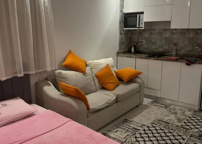 Sunny Vacation Apartment